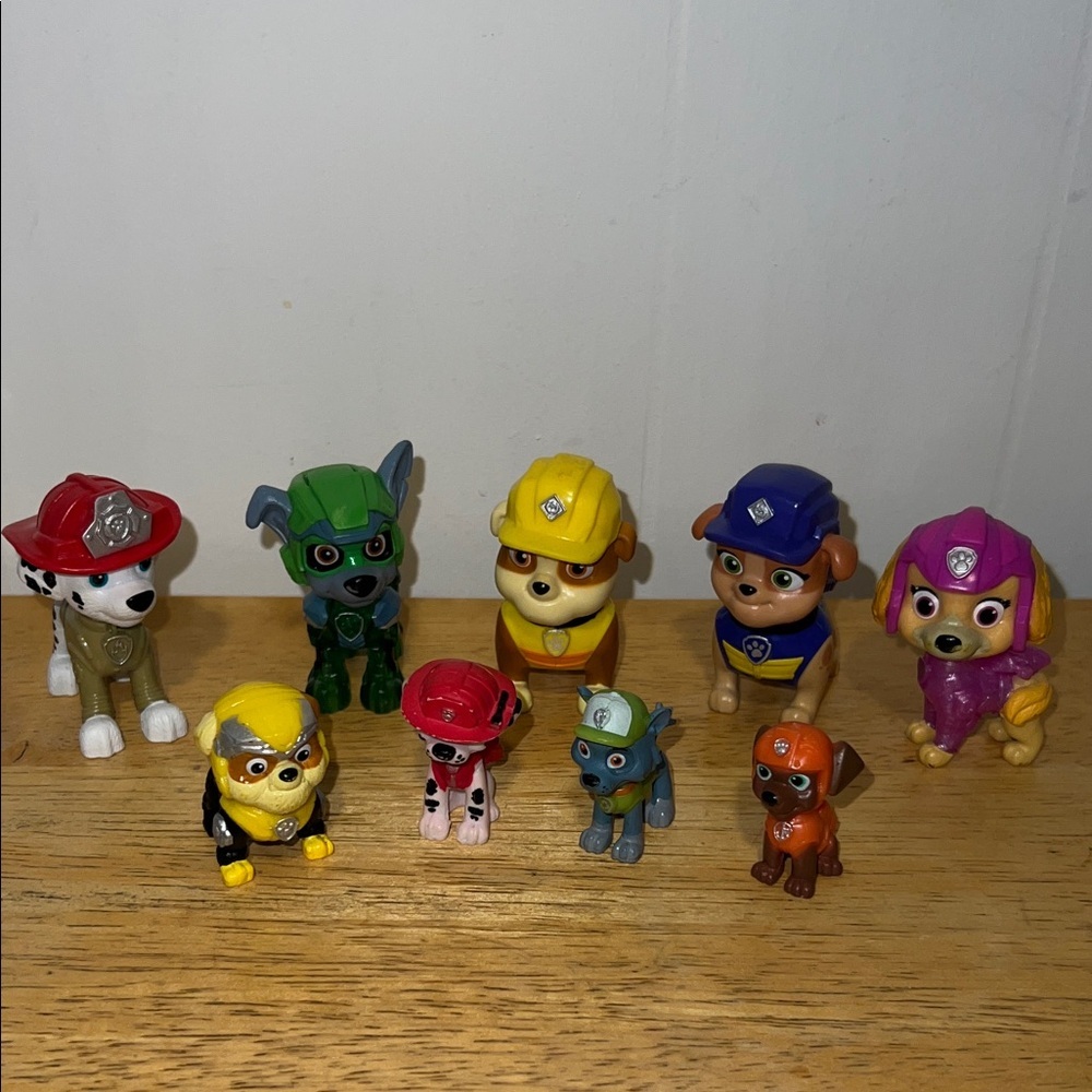 Paw Patrol Colorful Kids Rescue Pup Figurine Set of 9 - Assorted Colors